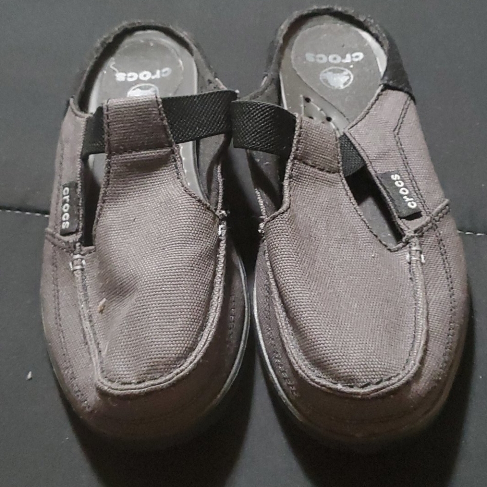 Crocs